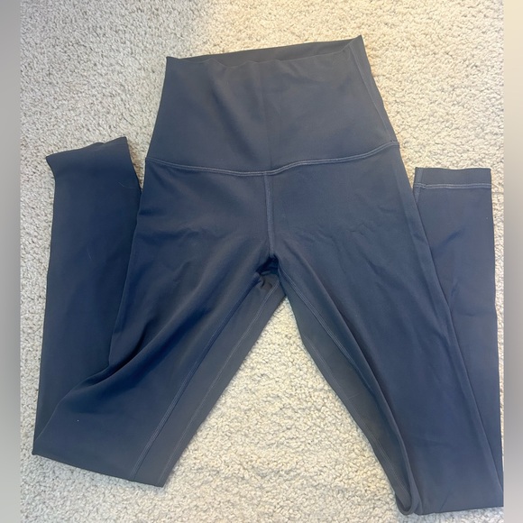 Lululemon gray leggings - Picture 3 of 4